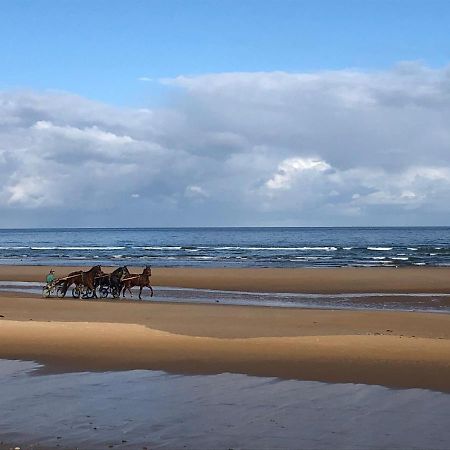 Maison Proche Omaha Beach Vue Imprenable Sur Haras Etreham Bagian luar foto